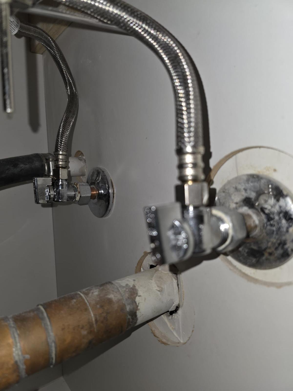 Additional client portfolio photograph related to general plumbing